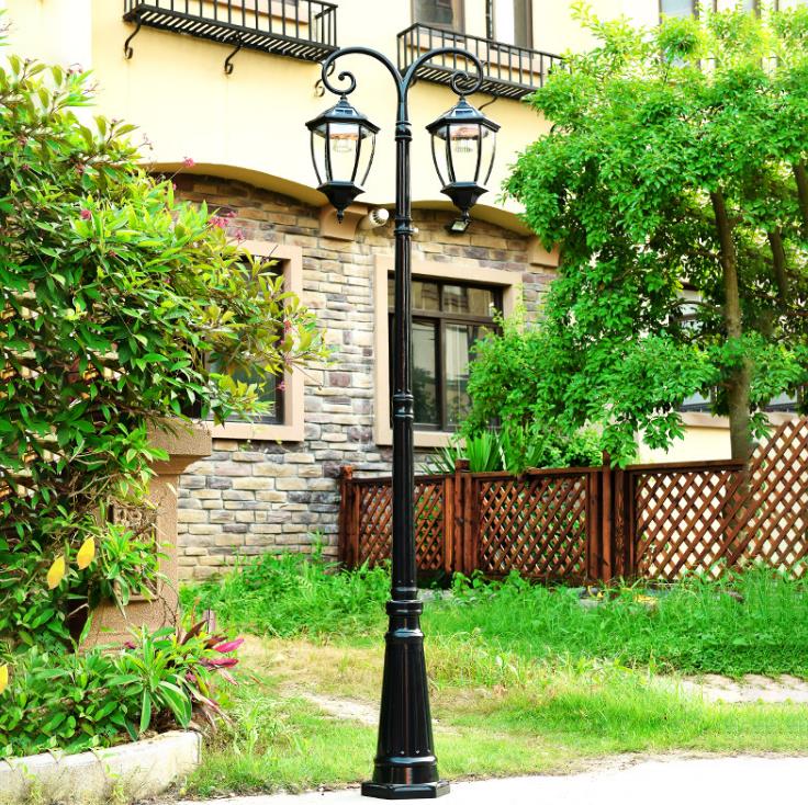 Kast aluminiumsolkreftet LED Streetlight Style Outdoor Light Lamp post