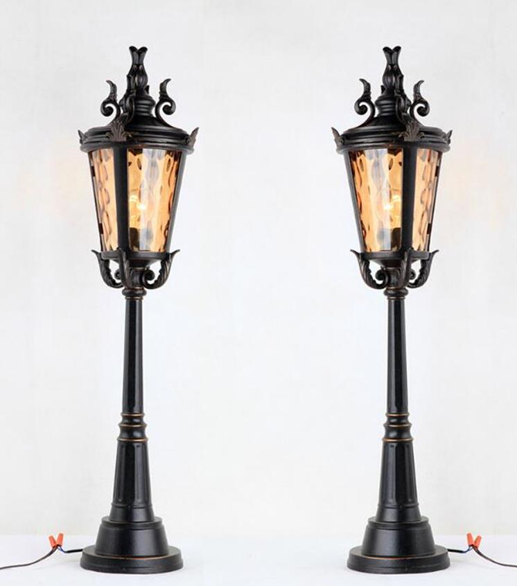 90cm høy Garden Light Tradisjonell Outdoor Lawn Light til salgs to kjøpere